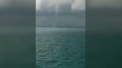 Fenomene meteo extreme în România. O tornadă s-a produs în largul Mării Negre VIDEO