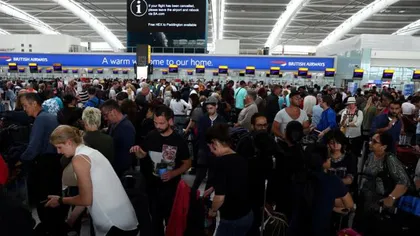 Aglomeraţie cum nu s-a mai văzut pe aeroporturile din Europa. Zboruri întârziate, pasagerii aşteaptă până la 4 ore