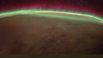 Imagini spectaculoase. Aurora boreală văzută din spaţiu VIDEO