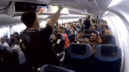 Surpriză placută pentru pasagerii unui avion VIDEO