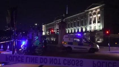 Atac în faţa Palatului Buckingham: Agresorul avea o sabie şi a strigat 