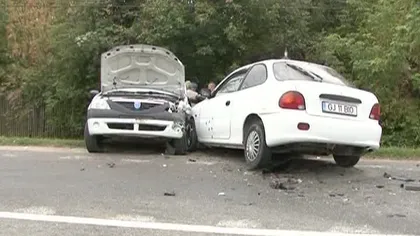 Carambol cu cinci maşini la Buzău. O persoană a fost rănită