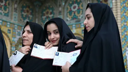 Iraniencele se emancipează în politică: Preşedintele Iranului, Hassan Rohani a numit TREI FEMEI în cabinetul său
