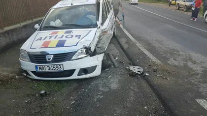 Accident provocat de maşina Poliţiei, în Gorj. Scăpat de sub control, autoturismul a lovit o femeie