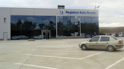 Programul cu publicul la Registrul Auto Român va fi prelungit vineri, până la ora 16.30. Angajaţii instituţiei vor lucra şi sâmbătă
