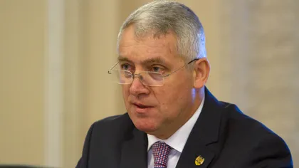 Adrian Ţuţuianu: I-am lăsat prim-ministrului demisia mea din funcţia de ministru al Apărării. Premierul Tudose a acceptat demisia