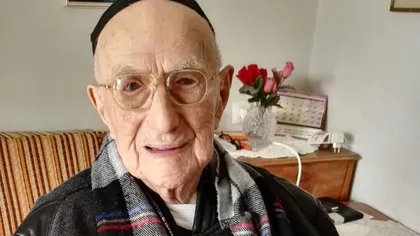 A murit cel mai bătrân om din lume, supravieţuitor din lagărul de la Auschwitz