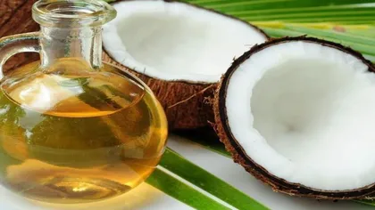 Motive pentru care ar trebui să foloseşti uleiul de nucă de cocos