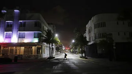 Uraganul Irma a avansat la categoria 4 şi a ajuns în Florida. Autorităţile americane raportează primii morţi UPDATE LIVE VIDEO