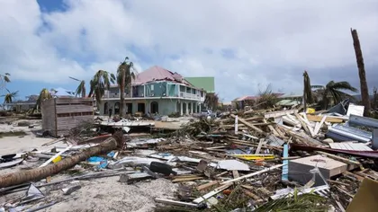 Regele Olandei, în vizită pe insula Saint-Martin, devastată de uraganul Irma