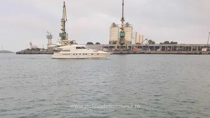 Aproximativ 250.000 de pachete ţigări de contrabandă, descoperite pe un yacht