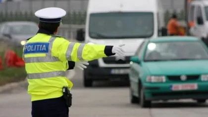 Şoferii care nu opresc la semnalul poliţistului, TREI LUNI fără PERMIS