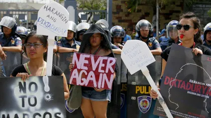 Filipinele reamintesc împlinirea a 45 de ani de lege marţială. Manifestaţii la Manila pro şi contra preşedintelui Duterte