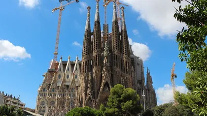 Operaţiune antiteroristă în Barcelona. Catedrala Sagrada Familia a fost evacuată GALERIE FOTO