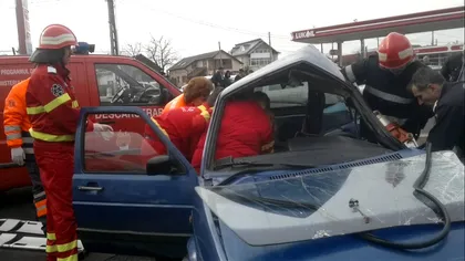 Accident grav la Buzău: Coliziune între trei maşini la Mărăcineni