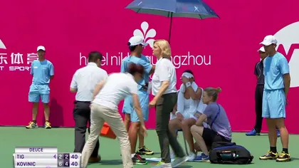 Patricia Ţig s-a prăbuşit pe teren, din cauza căldurii. Panică la Guangzhou, românca s-a retras din turneu VIDEO