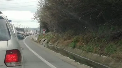 Trafic îngreunat pe Valea Oltului, duminică după amiază, în urma unui accident rutier în care cinci persoane au fost rănite