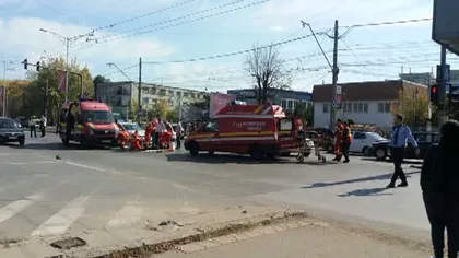 Accident pe bulevardul Iuliu Maniu din Capitală. Doi copii de 11 şi 15 ani, loviţi de o maşină