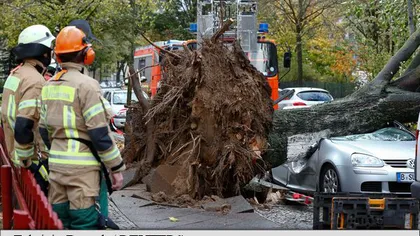 Stare de urgenţă în Berlin după ce o furtună a produs haos pe străzile din capitala Germaniei