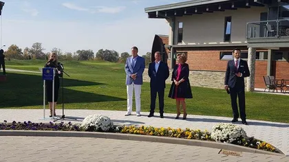 Klaus Iohannis, la inaugurarea celui mai modern club de golf: Este o investiţie unică în România