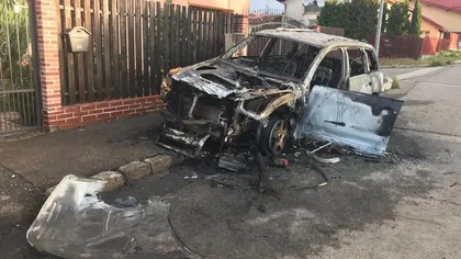 Maşina unei cunoscute realizatoare TV a fost incendiată
