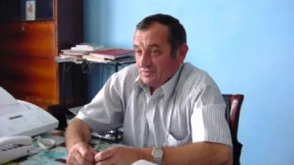 Un primar din Arad a murit, după ce a aflat că va fi executat silit pentru a plăti nişte coşuri de gunoi achiziţionate fără licitaţie
