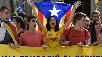 Protest al studenţilor din Catalonia faţă de guvernul de la Madrid