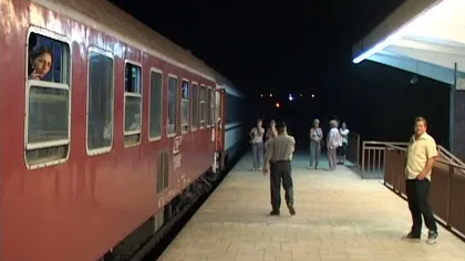 Trafic feroviar restricţionat între judeţele Mehedinţi şi Caraş-Severin din cauza unor lucrări, pasagerii fiind transbordaţi