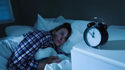 Te trezeşti la acelaşi interval orar în fiecare noapte? Este posibil să suferi de anumite boli