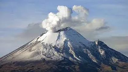 Vulcanul Popocatepetl din Mexic a erupt pentru a patra oară în decurs de 24 de ore