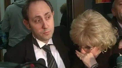 Imagini emoţionante la căpătâiul Stelei Popescu. Corina Chiriac: Nu m-a văzut nimeni plângând. Îmi pare foarte rău