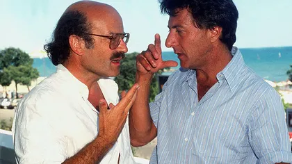Dustin Hoffman, acuzat de hărţuire sexuală pe platourile de filmare. Regizorul Volker Schlondorff îl apără