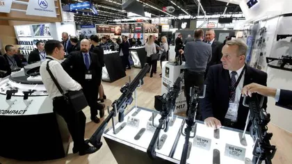 Amnesty International a descoperit echipamente ilegale de TORTURĂ vândute la o expoziţie internaţională din Paris