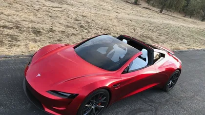Tesla vrea să înceapă producţia modelului Y din noiembrie 2019
