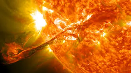 O FURTUNĂ solară s-ar putea îndrepta spre Pământ. Comunicările prin satelit vor fi cele mai AFECTATE. Când va avea loc fenomenul