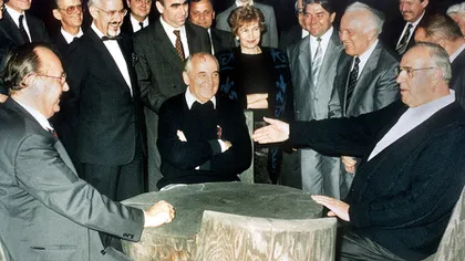 Înţelegerea istorică între NATO şi URSS: Cum a fost convins Gorbaciov că Alianţa nu se va extinde în Europa