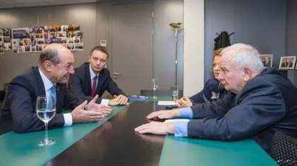 Traian Băsescu a discutat la Bruxelles cu oficiali europeni despre accelerarea proceselor de integrare a României în Schengen