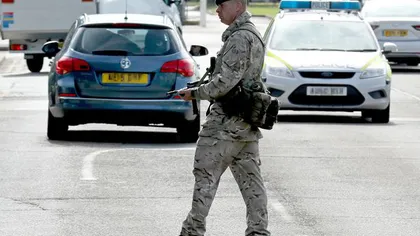 Incident armat la o bază americană din Marea Britanie. Un militar a fost agresat cu cuţitul. Posibilă răzbunare a jihadiştilor