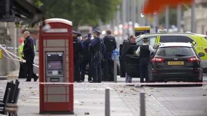 Un individ a intrat cu maşina în mulţime, în Londra: mai multe persoane au fost rănite