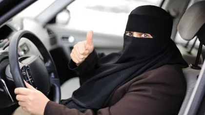 Veste mare pentru femeile din Arabia Saudită. Pot conduce motociclete şi camioane