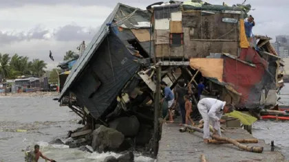 Trei persoane au murit, iar alte şase sunt dispărute în Flipine, din cauza unei furtuni tropicale