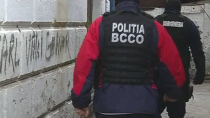 Grup de proxeneţi destructurat de poliţiştii de la Combaterea Crimei Organizate