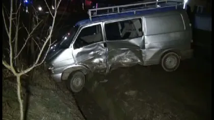 Accident grav în Suceava. Trei persoane au fost rănite