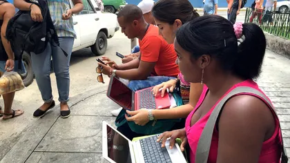 SUA vor facilita accesul la Internet în Cuba. Havana critică proiectul american