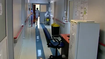 Două infirmiere de la Spitalul de Urgenţă Bistriţa au fost prinse furând bananele pacienţilor