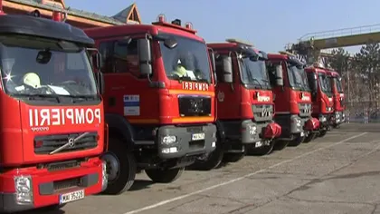 Pompierii merg la intervenţii cu maşini de peste 30 de ani VIDEO