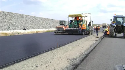 Infotrafic: Lucrări de asfaltare pe Autostrada Bucureşti - Piteşti