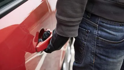 Cum pot hoţii să îţi fure maşina fără măcar să aibă cheia