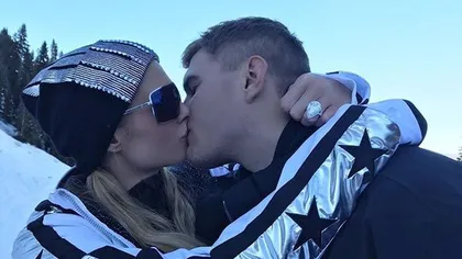 Paris Hilton s-a logodit cu actorul Chris Zylka în Aspen