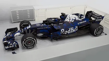 FORMULA 1. Red Bull, prima echipă mare care şi-a lansat monopostul pentru 2018. Noul model RB14 arată senzaţional FOTO